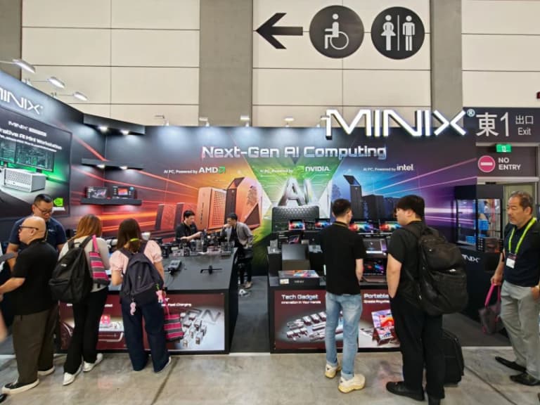 MINIX Bikin Geger di Computex 2026: Layar Portable Futuristik dan Teknologi CarPlay Terbaru!